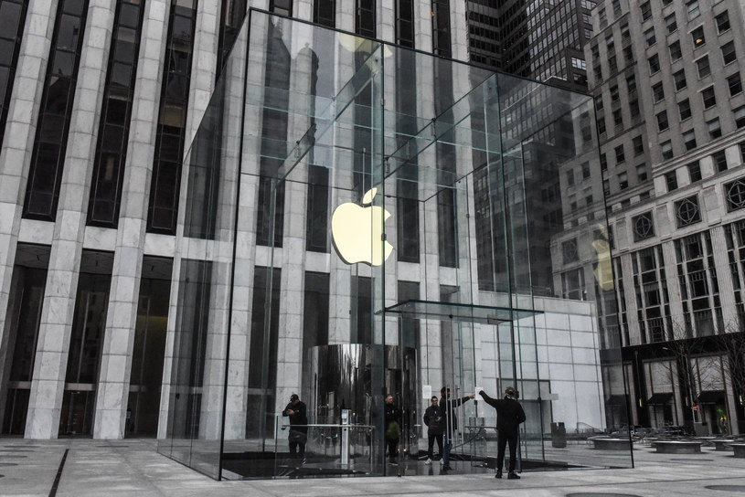 Kosmiczna wycena Apple - firma warta więcej niż Amazon, Alphabet i Meta razem wzięci