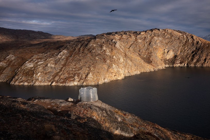 Na Grenlandii pojawiło się niezwykłe "igoo". Kto je postawił i w jakim celu?