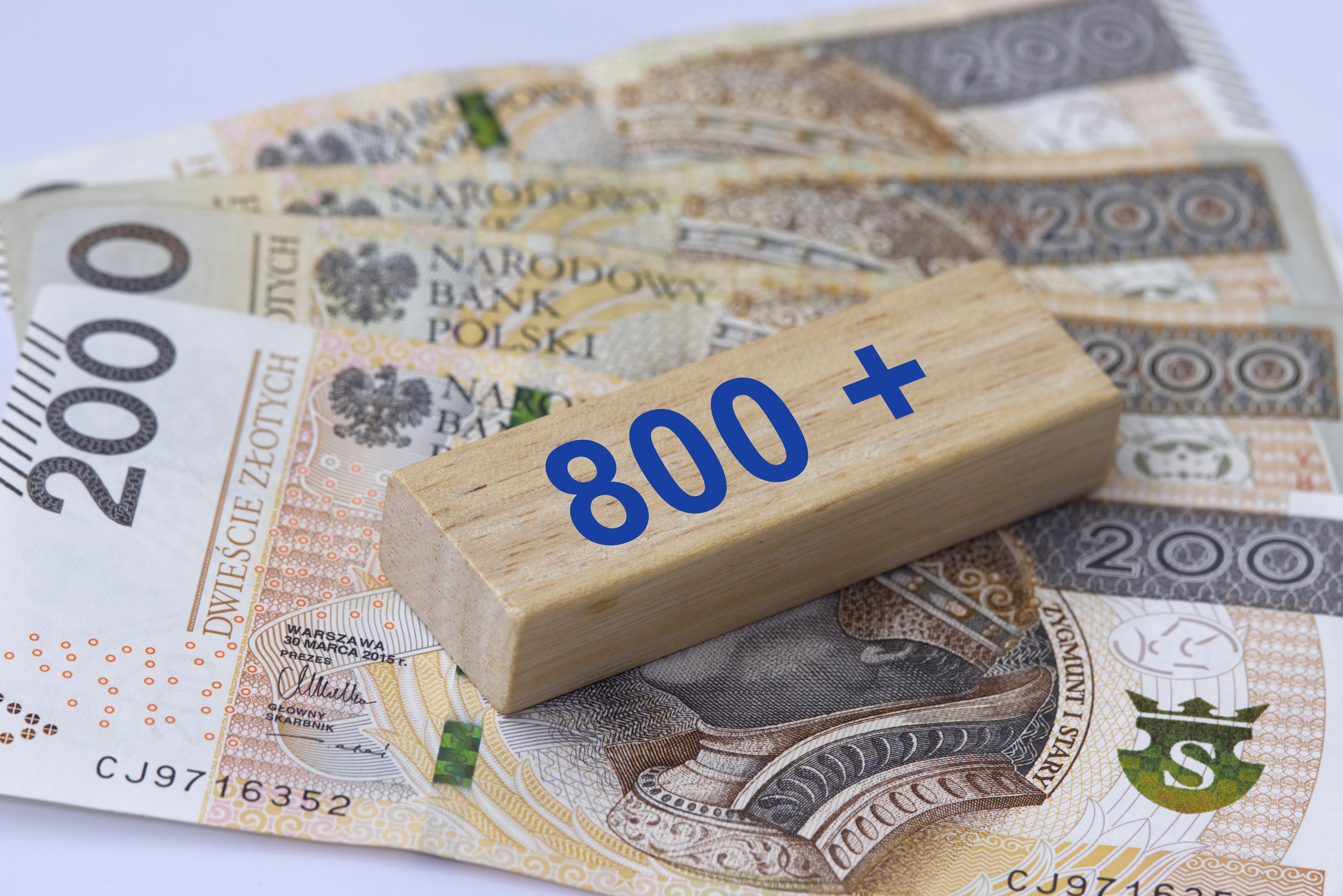 Wniosek po tym terminie spowoduje utratę prawa do 800 plus za wcześniejsze miesiące