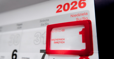 Listopad 2026: dni wolne od pracy i godziny pracy