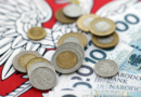 Przeciętne wynagrodzenie mężczyzn to kwota 10075,14 zł, a kobiet 9218,90 zł. GUS opublikował szczegółowe dane na kwiecień 2026
